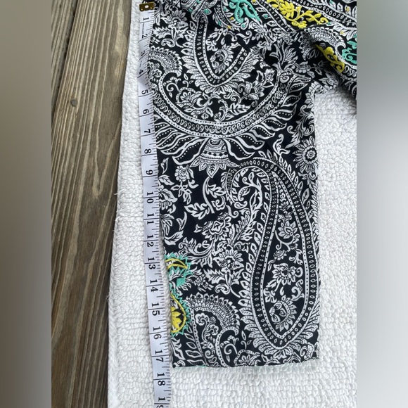 Choices b/w paisley jacket - Picture 7 of 9